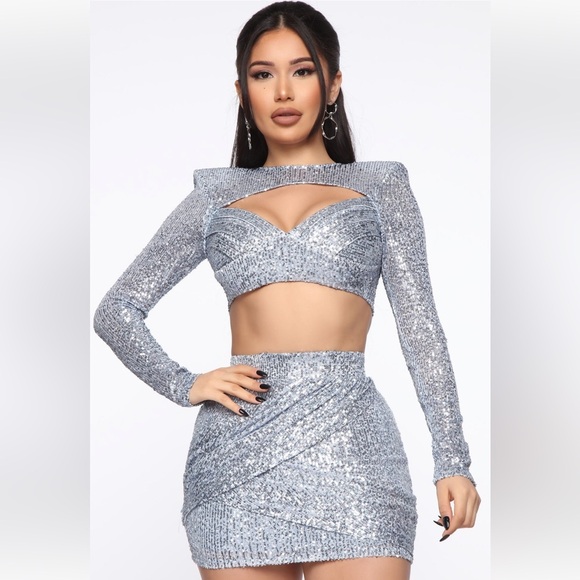 Fashion Nova Dresses & Skirts - Fashion Nova - Baby Don’t Leave Sequin Skirt & Top Set - Women’s S